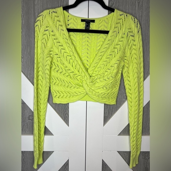 B13.22 FOREVER 21 Crop-Top Sweater, Cable knit, Lite Lime Green. - Picture 1 of 4